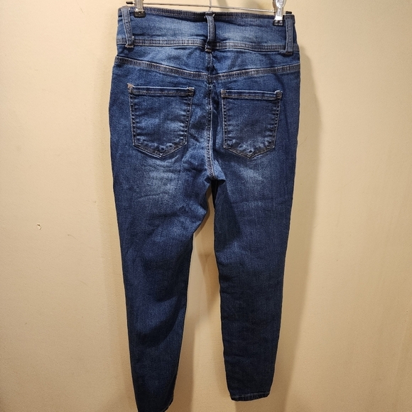 Fashion Nova High-Waisted Skinny Jeans Size 7/28 - Picture 8 of 11